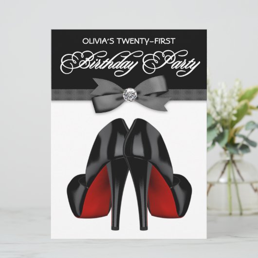 レッドブラックボウタイウーマンバースデーパーティー 招待状 (スタンド正面)