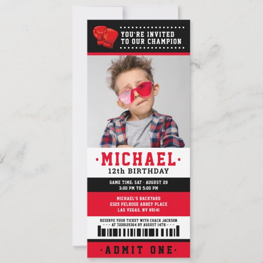 レッドブラックボクシングチケット誕生日写真 招待状 (正面)