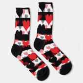 レッドブラックラブハートと白黒ストライプ ソックス (右)