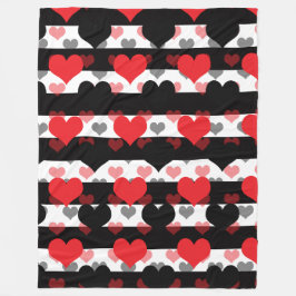 レッドブラックラブハートと白黒ストライプ フリースブランケット
