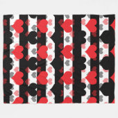 レッドブラックラブハートと白黒ストライプ フリースブランケット (正面(横))