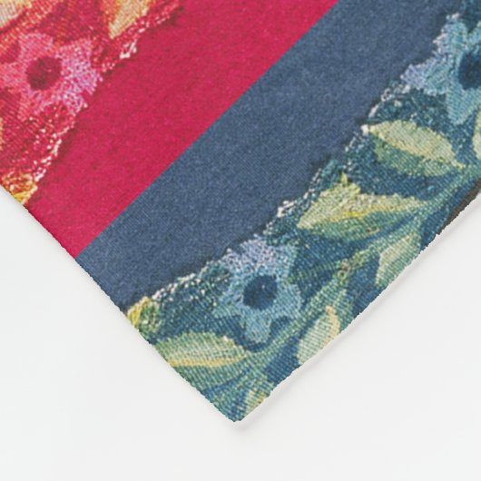 レッドブルーの獣のような中世の獣性ライオン フリースブランケット (角)