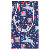 レッドブルーの鳥とトナカイのクリスマス抱き枕 スモールペーパーバッグ (正面)