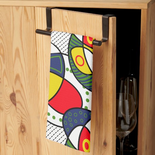 レッドブルーイエローグリーンビーチボール キッチンタオル (三つ折り)