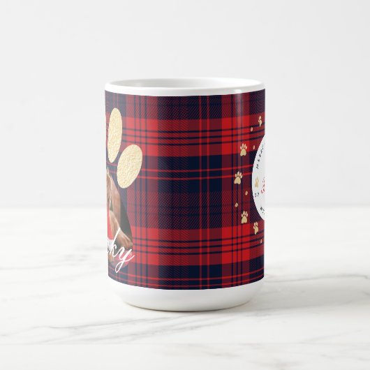 レッドプレイド&金ゴールドペットポープリントフォト&スノーフレーク コーヒーマグカップ (中央)