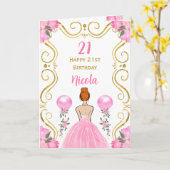 レッドヘアプリンセスピンクハッピーバースデー カード (黄色い花)