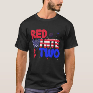 レッドホワイトと2つの誕生日7月4日Independed Tシャツ