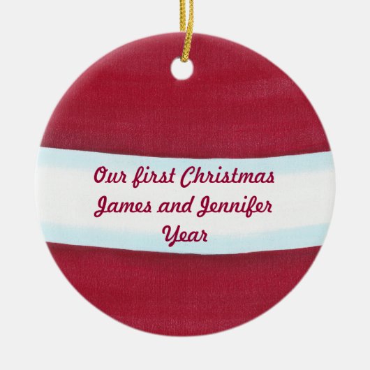 レッドホワイトサンタウエスト私たちの初めてのクリスマスオーナメント セラミックオーナメント (正面)