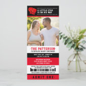 レッドボクシングチケット カップル ベビーシャワー フォト 招待状 (スタンド正面)