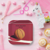 レッドボーイズ誕生日パーティーバスケットボール ペーパープレート (パーティー)