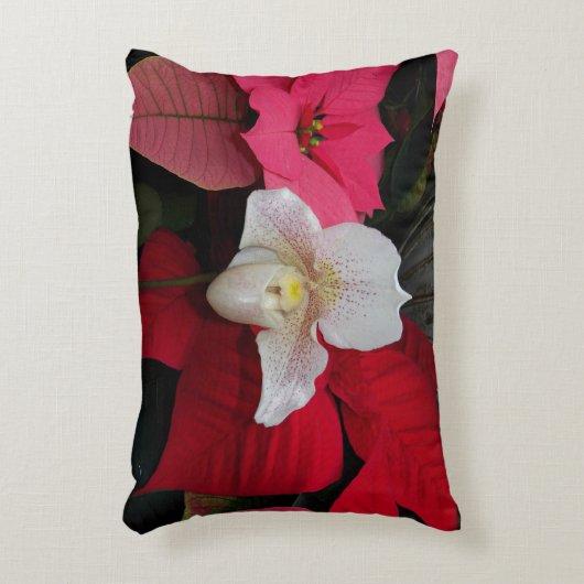 レッドポインセティアアンドレディースリッパーオーキッドホリデー アクセントクッション (正面(垂直))