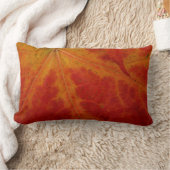 レッドメープルリーフ抽象芸術秋自然撮影 ランバークッション (ブランケット)