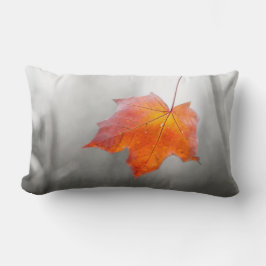 レッドメープルリーフ – ミスティーク秋 ランバークッション