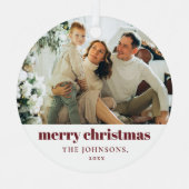 レッドモダンミニマルのメリークリスマス家族の写真 メタルオーナメント (正面)