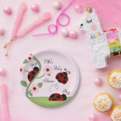 レッドラディバグズアンドフラワーズ紙プレート ペーパープレート (パーティー)