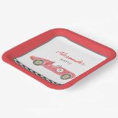 レッドレースカーの誕生日 ペーパープレート (傾斜あり)