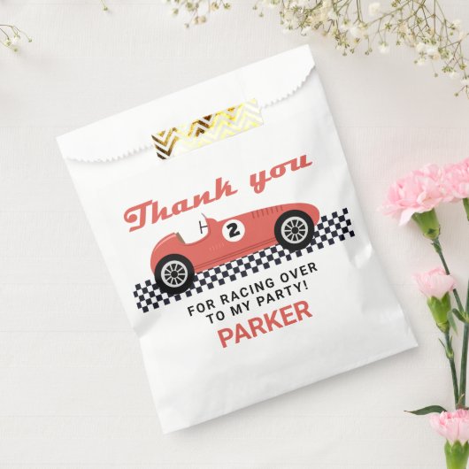 レッドレースカーレース誕生日パーティー フェイバーバッグ (封をした状態)