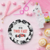 レッドレースカー2速2番目の誕生日パーティー ペーパープレート (パーティー)