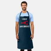 レッドロブスター航海のネイビーブルーパーソナライズされたシェフ エプロン (着用した状態)