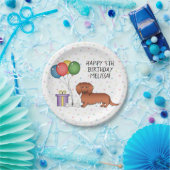 レッドロングヘアダッシュントゥーンカートゥーンドッグハッピーバースデー ペーパープレート (パーティー)