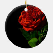 レッドローズオンブラックフローラ セラミックオーナメント (裏面)
