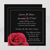 レッドローズオンブラック結婚式招待状 招待状 (正面/裏面)