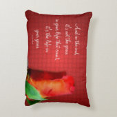 レッドローズライフアティチュード引用文感動的 アクセントクッション (裏面(縦))