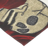 レッドローズ&スカルブラックゴシックホワイトフローラ テーブルクロス (アングル)