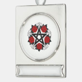 レッドローゼス付きペンタグラム シルバープレートバナーオーナメント (左)