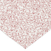 レッドワークメダリオンタブレクロス – クリスマスつる植物 テーブルクロス (アングル)