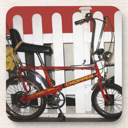 レッドヴィンテージバイクレトロ1970年代チョッパー コースター (正面)