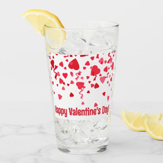 レッド紙吹雪バレンタインハート パーソナライズされた タンブラーグラス (アイス正面)