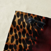 レッド金ゴールドフェイク女性のカーボーイ南西コーヒド ビーチタオル (インサイチュ)