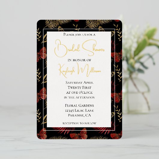 レッド金ゴールドブラック蝶離れブライダルシャワー 箔招待状 (立ち正面)