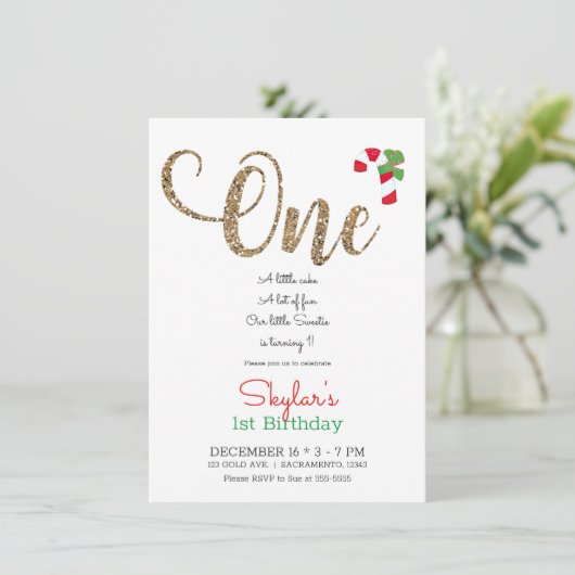 レッド金ゴールド&グリーンクリスマスホリデイ1st誕生日イン 招待状 (スタンド正面)