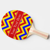 レッド、イエロー、ブルーLGシェブロンレッド名モノグラム 卓球ラケット (横)