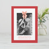 レッド コケッテイ ボウ ホリデー フォト カード (スタンド正面)