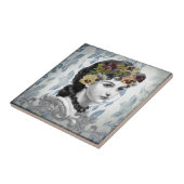 レディビクトリアンー・ウーマン・パンジー・オン・タペストリー タイル (側面)