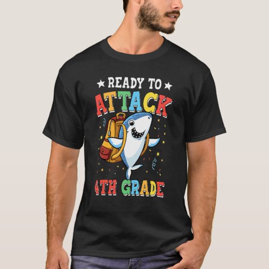 レディ・トゥ・アタック4年生のサメ新学期 Tシャツ (正面)