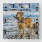 レトリバーでビーチ恋しく思ユー スクエア壁時計 (正面)