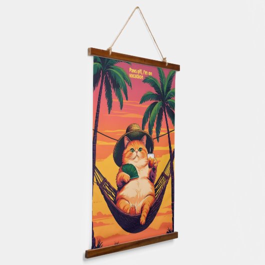 レトロおもしろいサマーキャットバケーション 吊り下げ型タペストリー (傾斜あり)