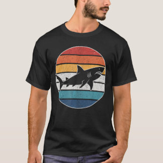 レトロかわいいサメ スキューバダイビング ダイバー Tシャツ