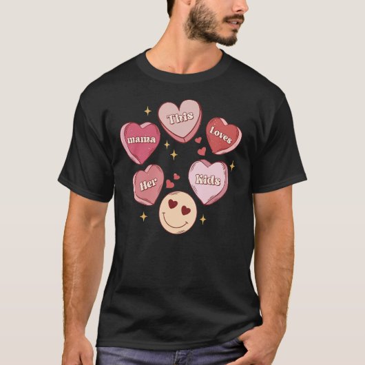 レトロこのママは彼女の子供たちを愛するハートキャンディValenti Tシャツ (正面)