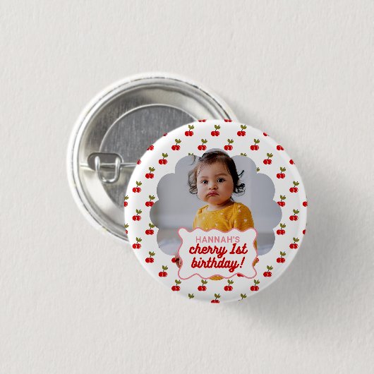 レトロさくらんぼ1th誕生日ホタテの写真パーティー 缶バッジ (正面&裏面)