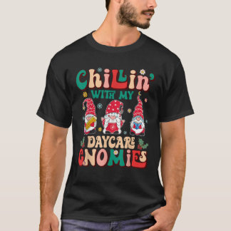 レトロでグルービーな日、デイケアのノーム仲間とくつろぎクリスマス Tシャツ
