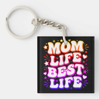 レトロでグルーヴィーなサンセットデザインの「Mom Life Best Life」 キーホルダー