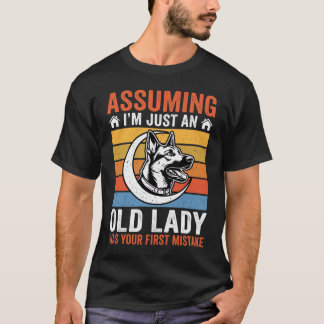 レトロなおばあちゃん犬注意 Tシャツ