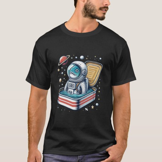 レトロなイワシ宇宙飛行士Tシャツ 面白いデザイン Tシャツ (正面)