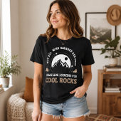 レトロなクール・ロック好きのためのデザイン Tシャツ