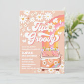 レトロなグルーヴィーのダイシー誕生日招待状 招待状 (スタンド正面)